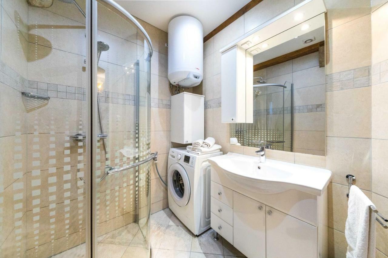 First Vestibul Apartment Split Ngoại thất bức ảnh